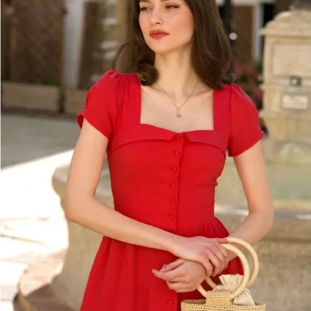 GAÂLA PARIS Estelle dress in red